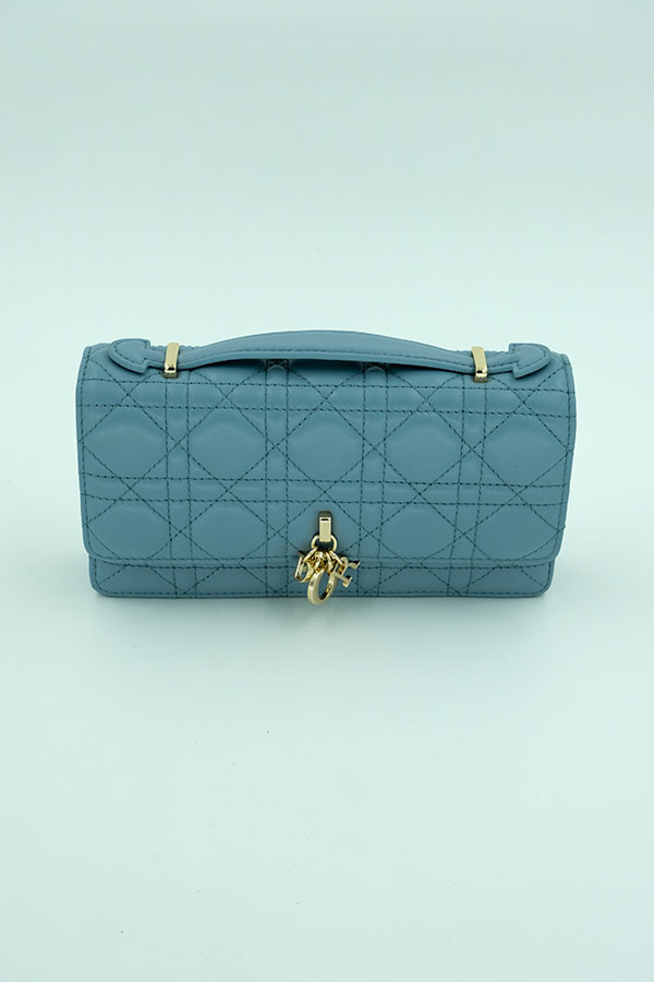 Prada Panier Çanta