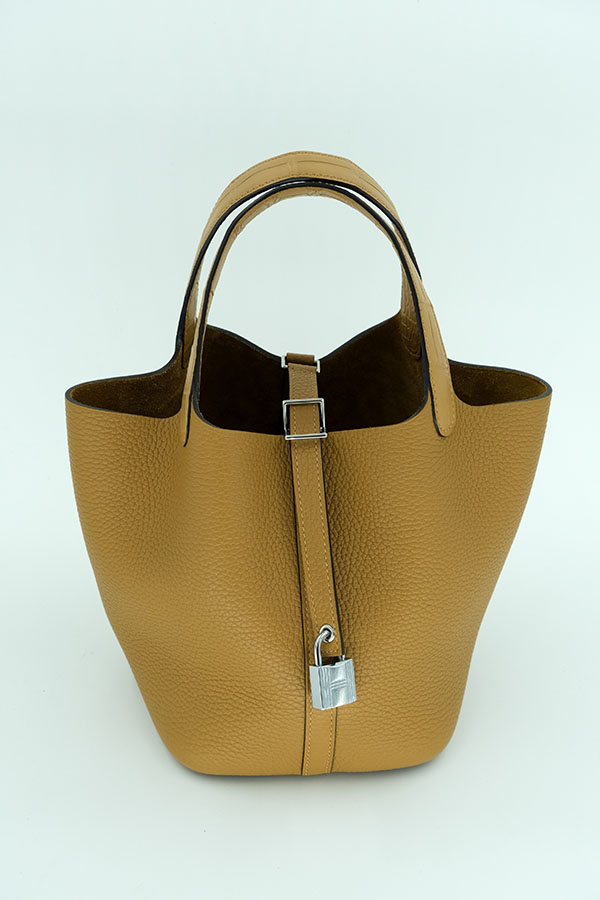 Prada Panier Çanta